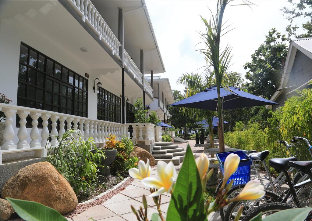 La Digue Self-Catering Apartments Esterno foto